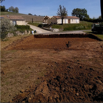 Terrassement pour constructions, parkings et allées